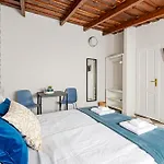 Homestay T7 Garden Siofok