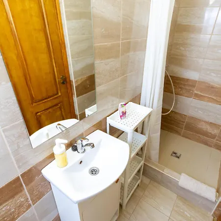 Kati P Vendeghaz Pansiyon *