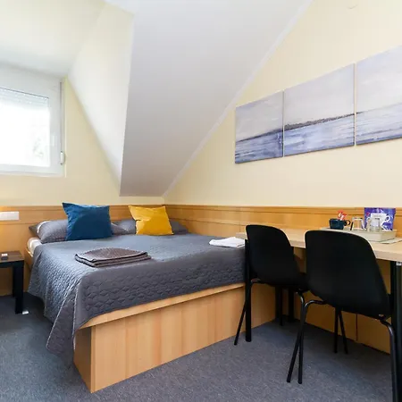 Homestay Kati P Vendeghaz *