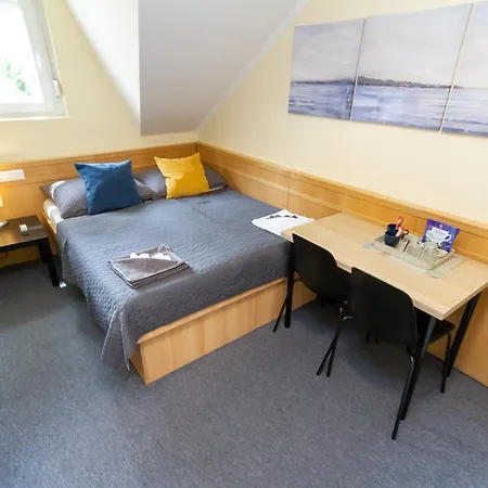 Kati P Vendeghaz * Σίοφοκ