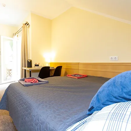 Pansiyon Kati P Vendeghaz *