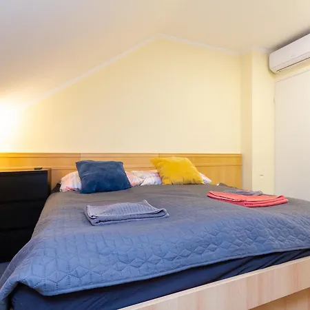 Δωμάτια σε οικογενειακή κατοικία Kati P Vendeghaz