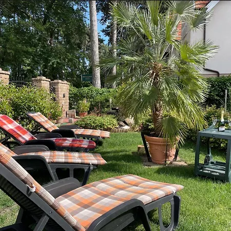 Kati P Vendeghaz Δωμάτια σε οικογενειακή κατοικία *