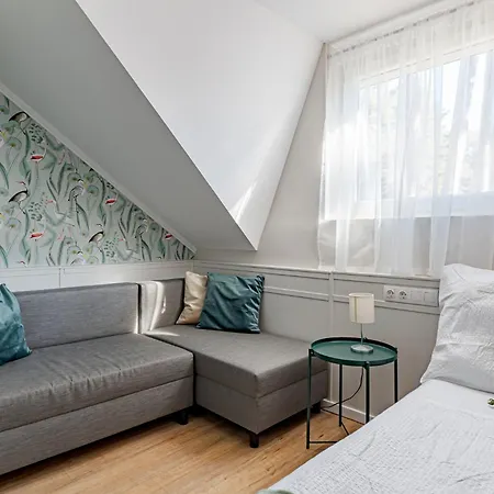 홈스테이 T7 Garden *