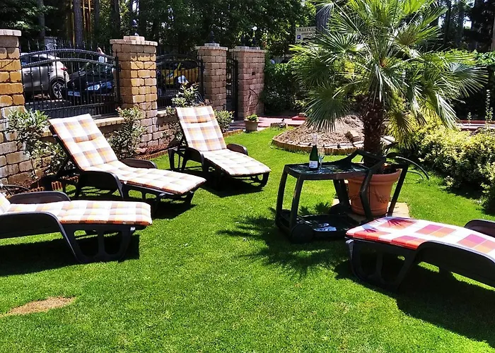 Kati P Vendeghaz בית אירוח