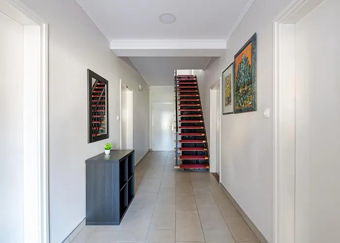 T7 Garden 홈스테이 *