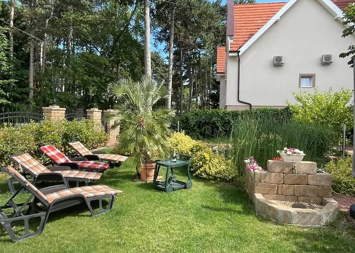 T7 Garden *