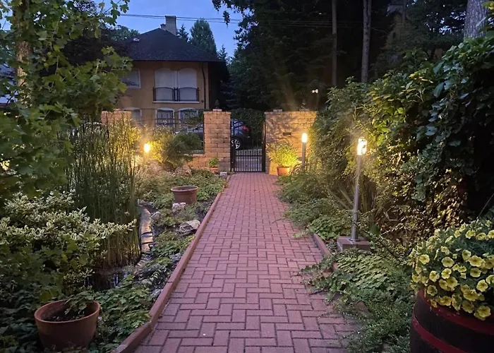 홈스테이 T7 Garden